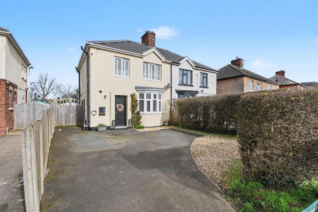 Main image of property: Bigby High Road, Brigg