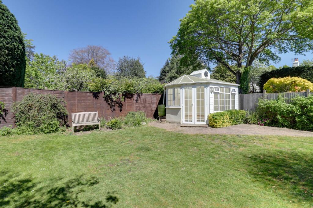 House in Reading, Emmer Green - View 3