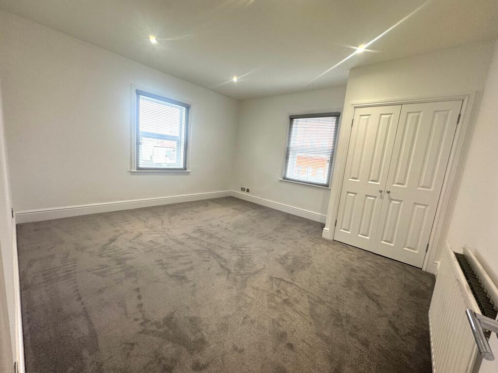 Apartment in Portsmouth - View 5