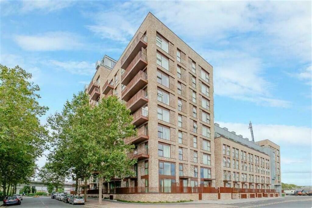 Main image of property: Thames Road, London, E16