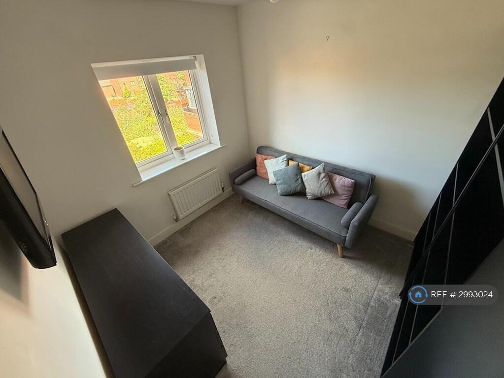 House in Leeds, Victoria Riverside, Hunslet - More