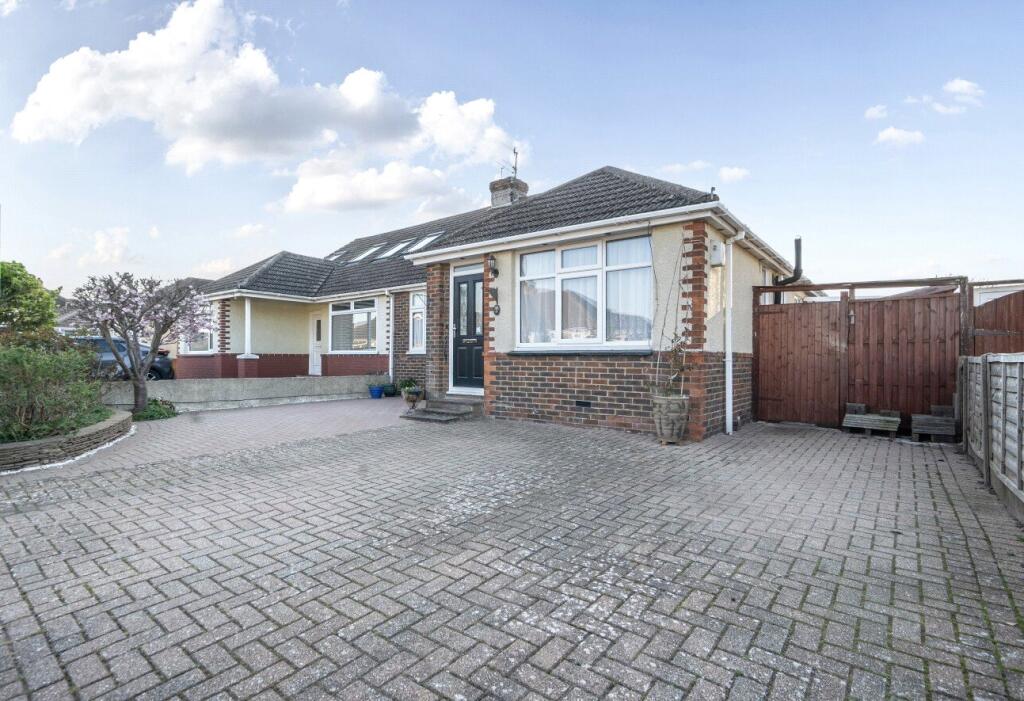 Main image of property: Seaside Road, Lancing, West Sussex, BN15