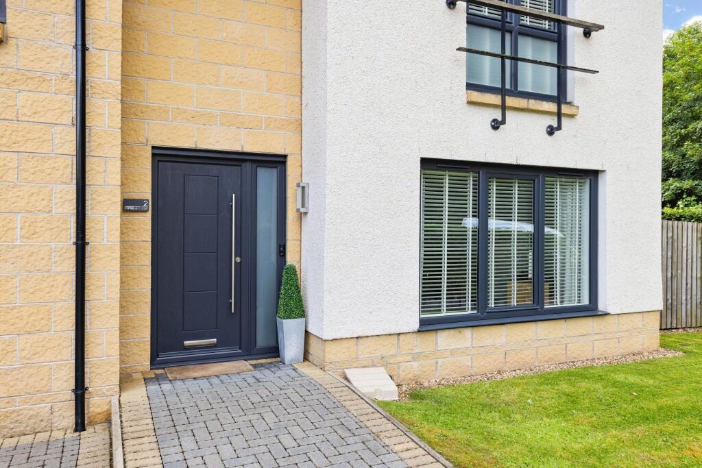 Cypress Court, Auchterarder, PH3 - View 2