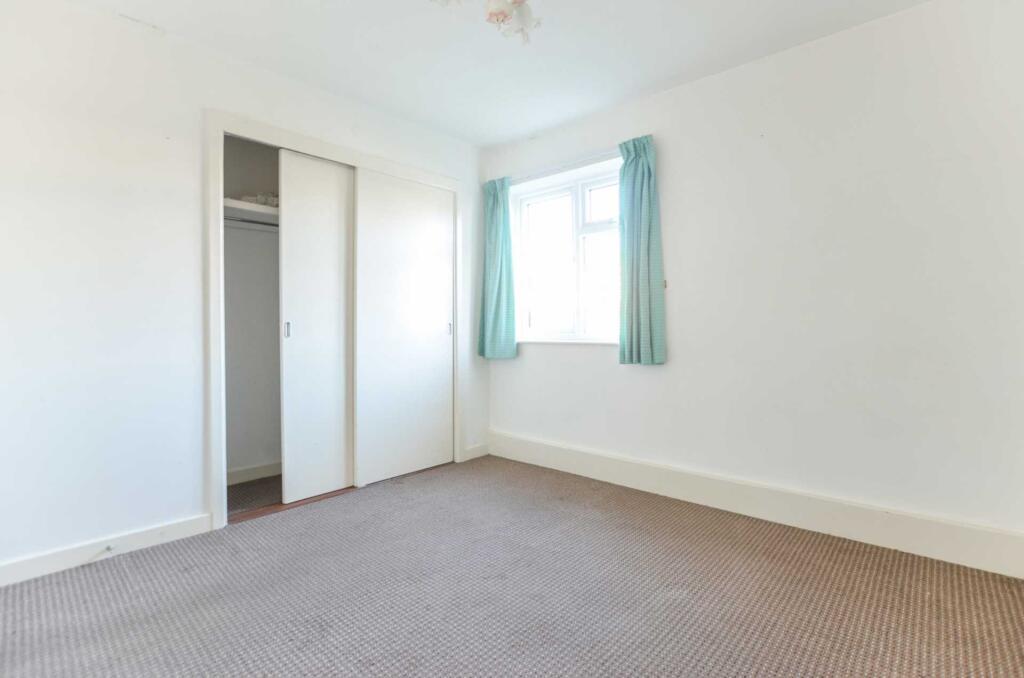 Apartment in Portsmouth - View 4