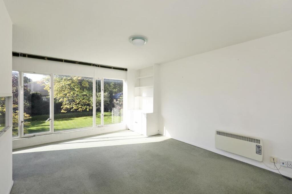 Apartment in London - View 3