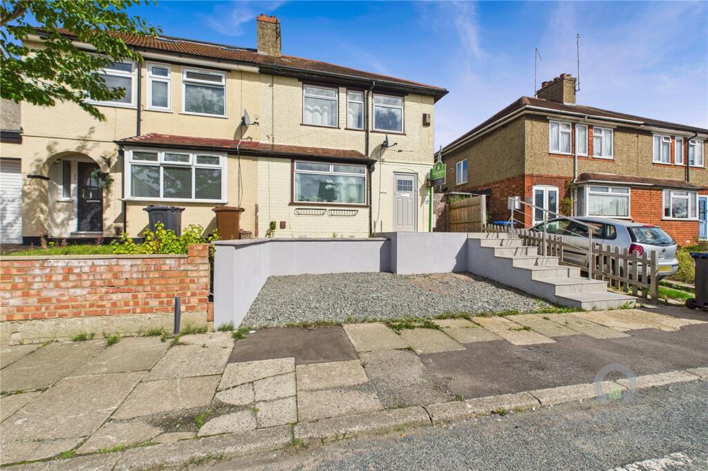 Main image of property: Fullingdale Road, The Headlands, Northampton, Northamptonshire, NN3