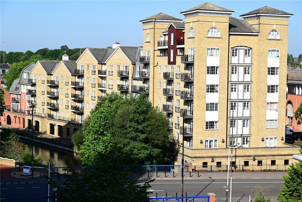 Main image of property: Riverside House, Reading