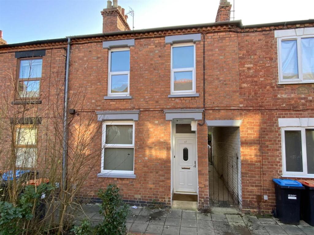 Main image of property: St. Mary Street, New Bradwell, Milton Keynes, MK13 0BD