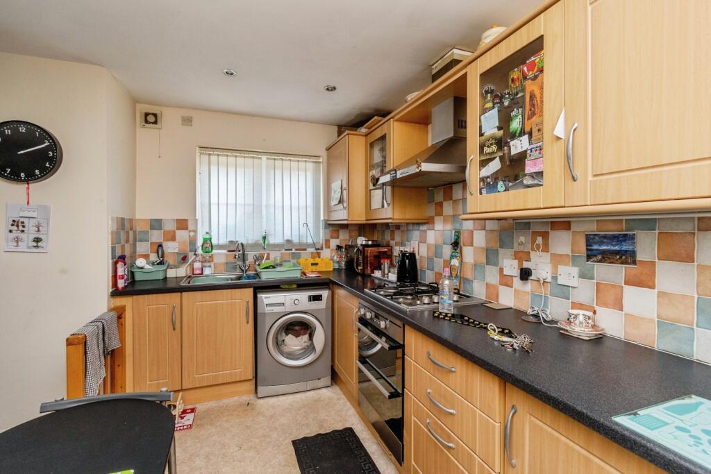 Apartment in Wolverhampton - View 3