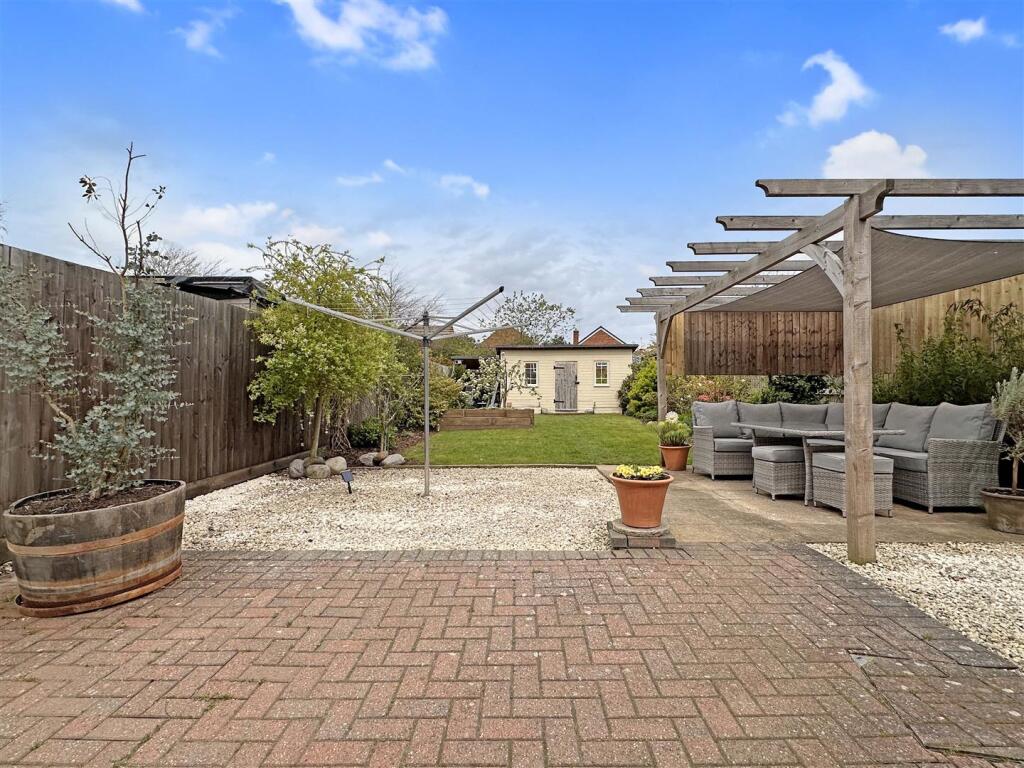 House in Newark and Sherwood, Newark - View 3