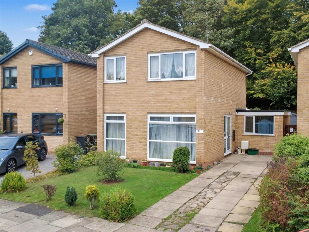 Main image of property: Leamington Drive, Beeston, Nottingham