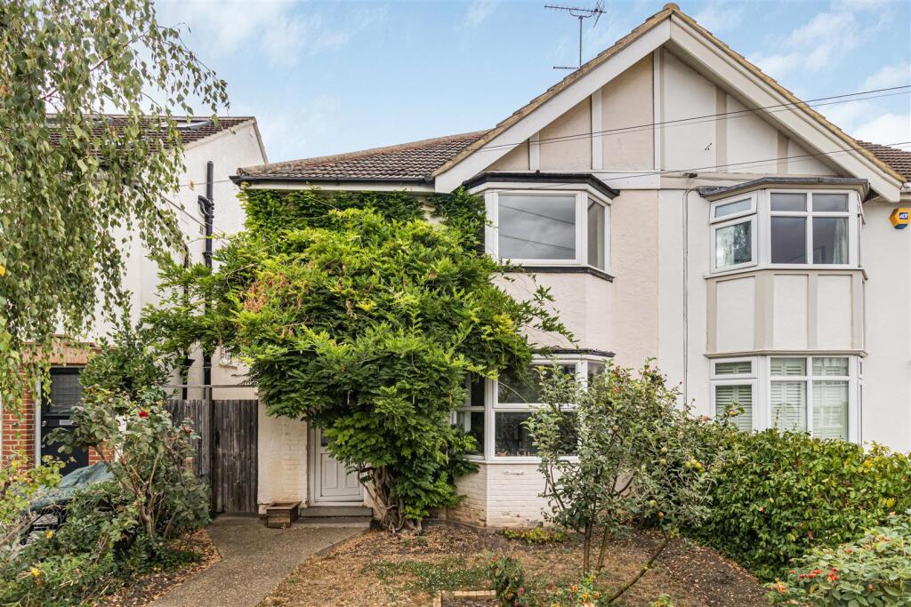 Main image of property: Hartington Grove, Cambridge