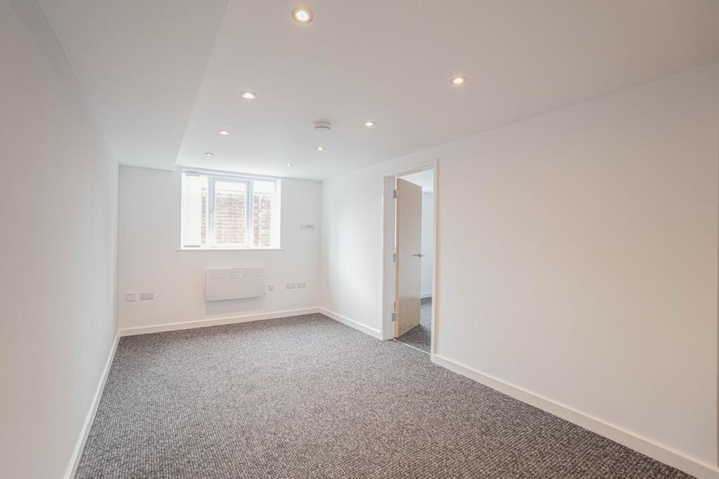 Apartment in Manchester - View 4