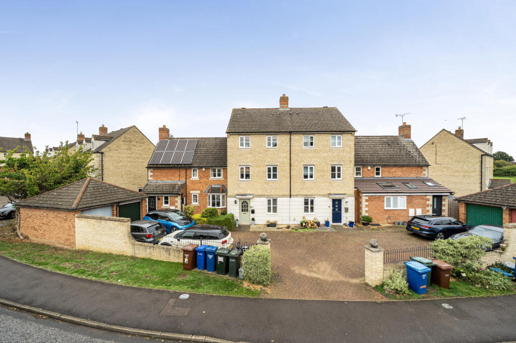 Main image of property: Mallards Way, Bicester
