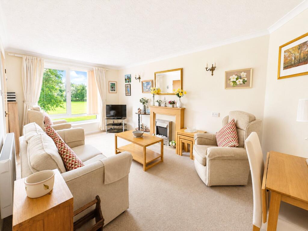 Dale Avenue, Heswall, Wirral, CH60 photo 2