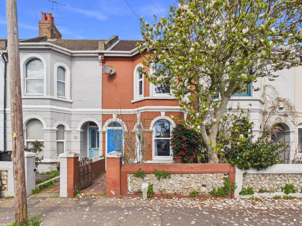 Main image of property: Queen Street, Worthing, BN14 7BJ