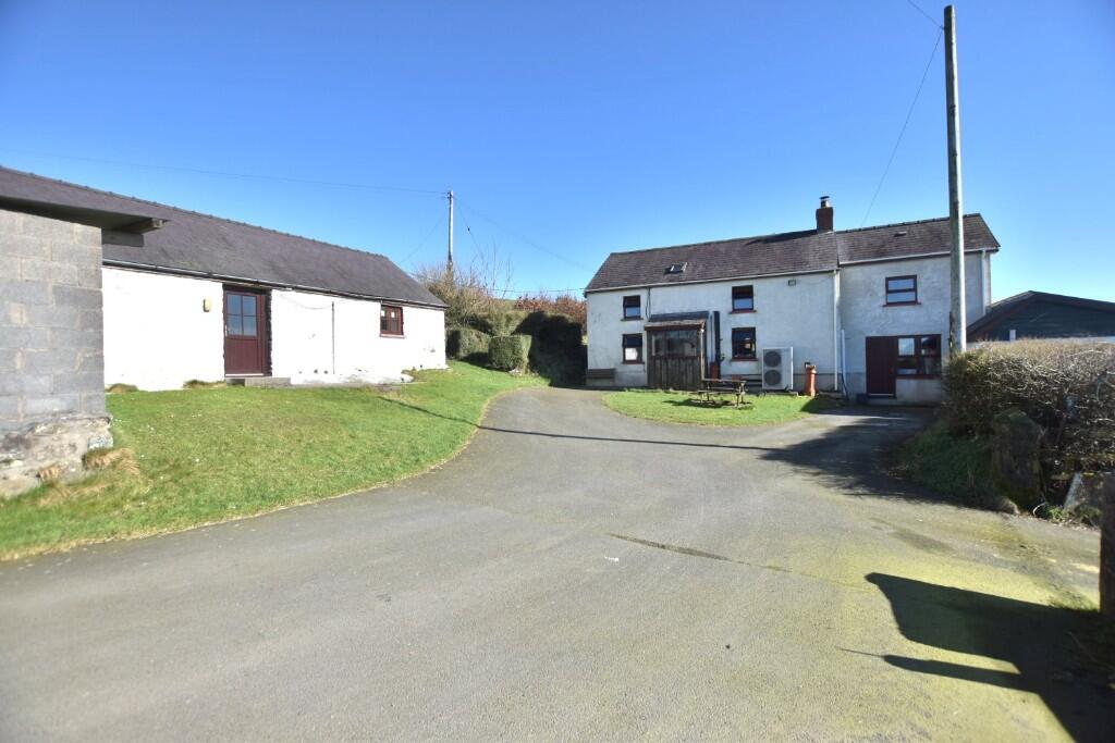 Whitemill, Carmarthen. SA32 7HH photo 2