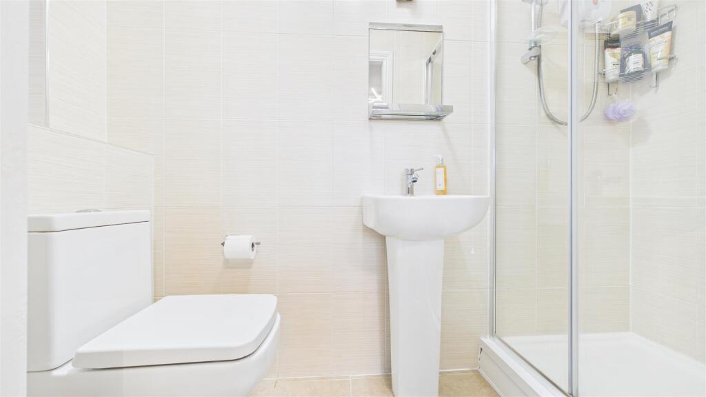 Additional image 8 of Ross, Rowley Regis