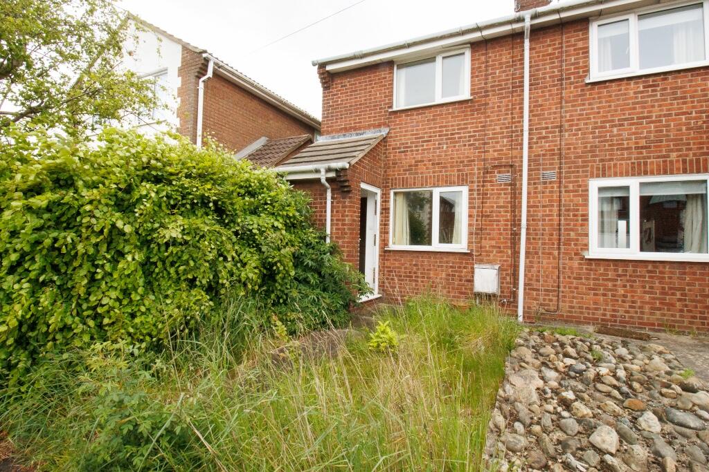 Main image of property: Constable Road, hunmanby YO14 0LH