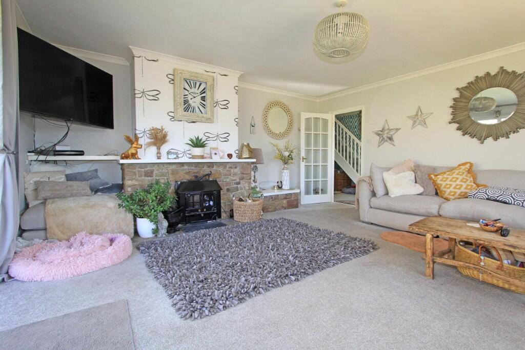 5 Les Chevaliers, Allee Es Fees, Alderney, Channel Isles, GY9 photo 3