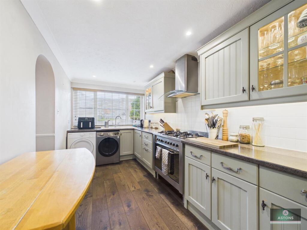House in Crawley, Maidenbower, Worth - View 5