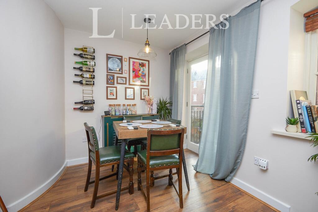 Apartment in Derby - View 4