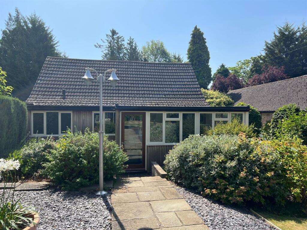 Main image of property: Pavilion 2, Burrough Court, Melton Mowbray, Leicestershire, LE14 2QS