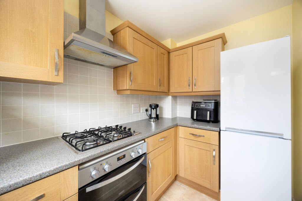 Dowse Road, Devizes, Wiltshire, SN10 3FN photo 4