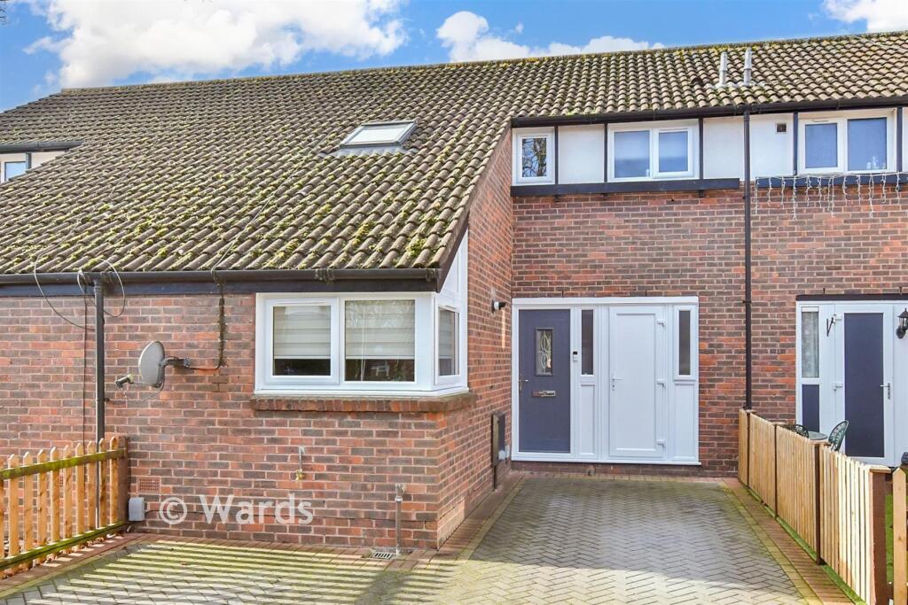 Main image of property: Aisher Road, London