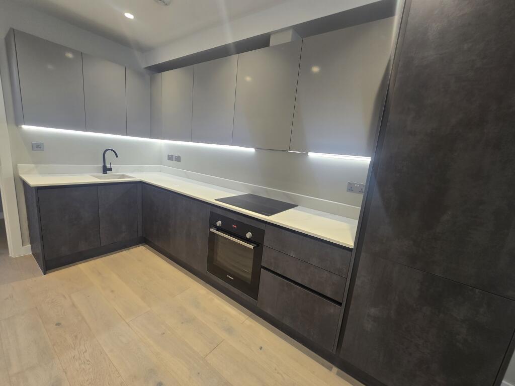 House in Watford - View 2