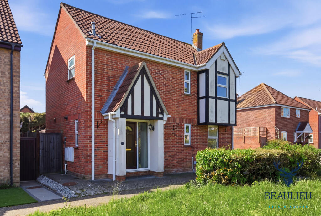 Main image of property: Cartwright Walk, Chelmsford, CM2 6