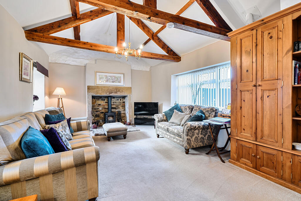 1-bed house on Forge Cottage, Park Square, Masham, North Yorkshire, £210,000