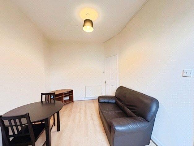 Apartment in Falkirk - More