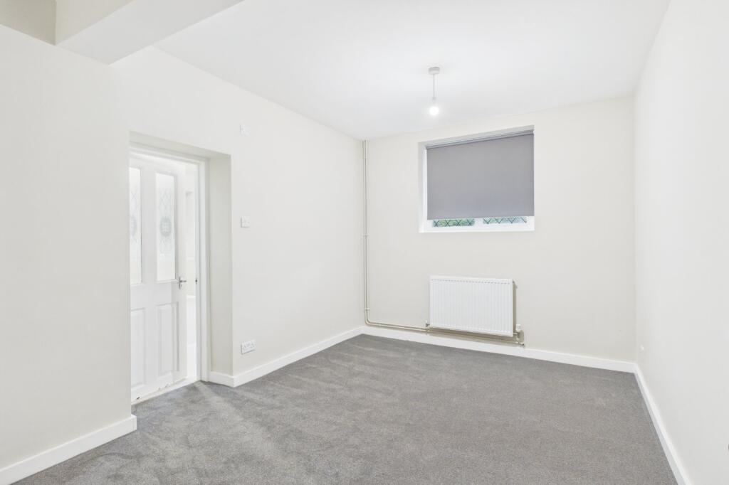 House in Dartford, Darenth - View 4