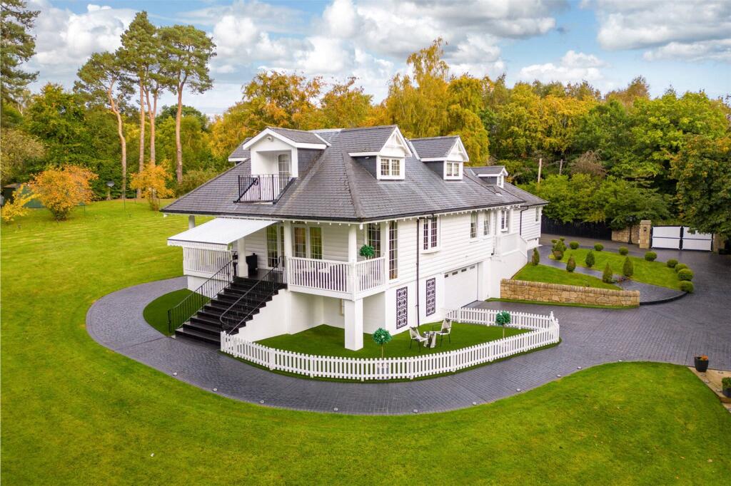 Main image of property: Bolton Muir Lodge, Gifford, Haddington, East Lothian, EH41 4JH