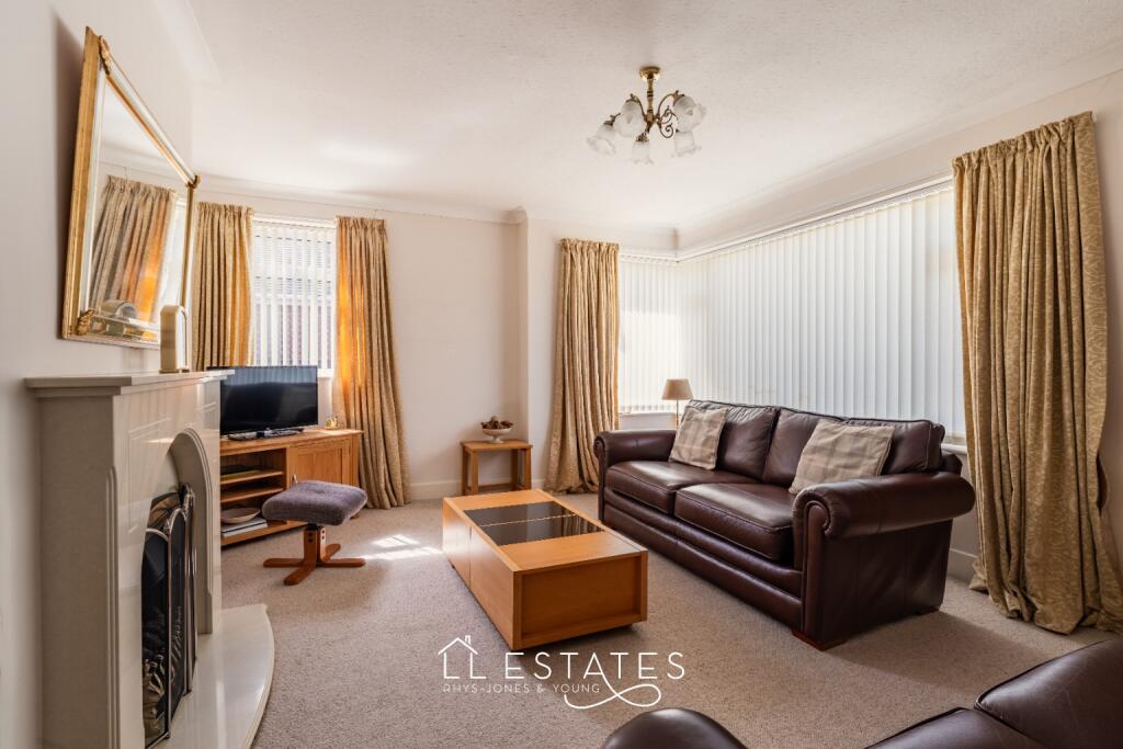 Ffordd Nant, Rhuddlan, LL18 2SW photo 3