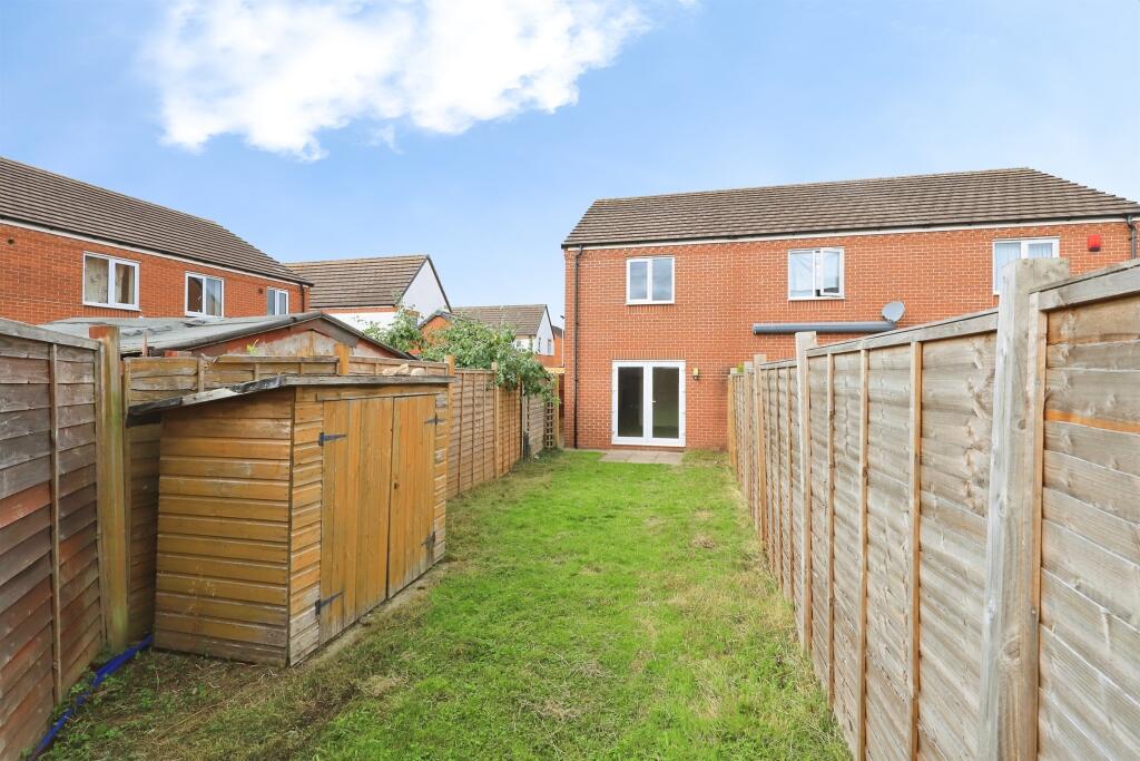 House in Wolverhampton, West Midlands - View 2
