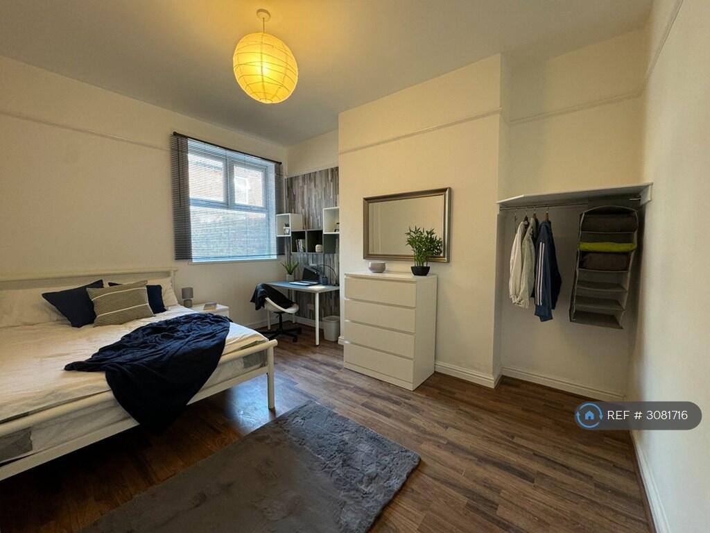 House in Liverpool - More