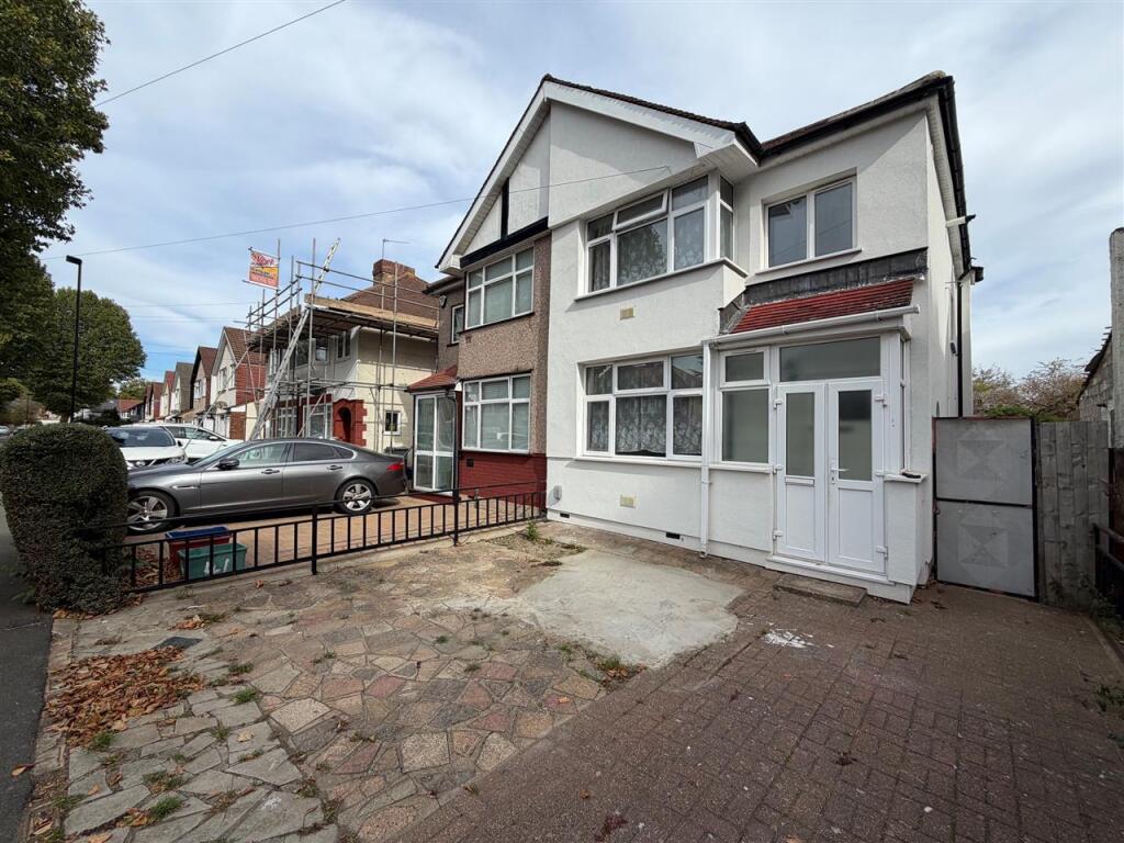 Main image of property: The Drive, Feltham