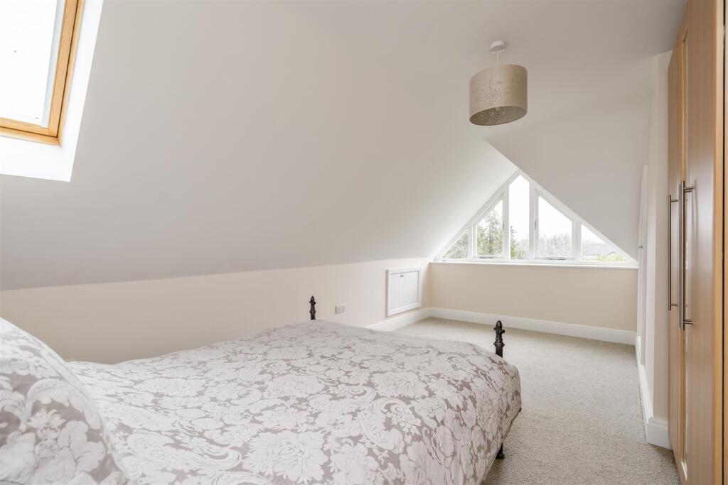 Additional image 20 of Whitefields Road, Solihull