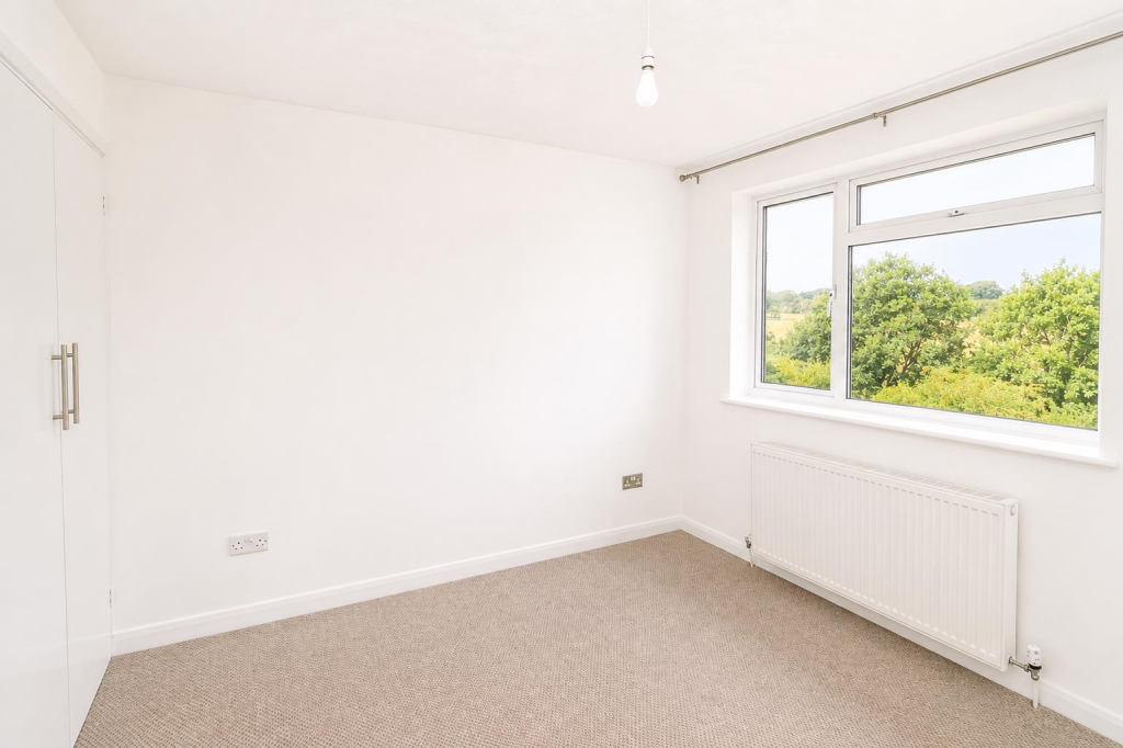 House in Bexhill-on-Sea, Pebsham - View 5
