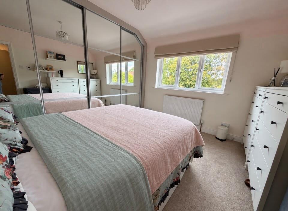 House in St Albans, Cotlandswick, London Colney - More
