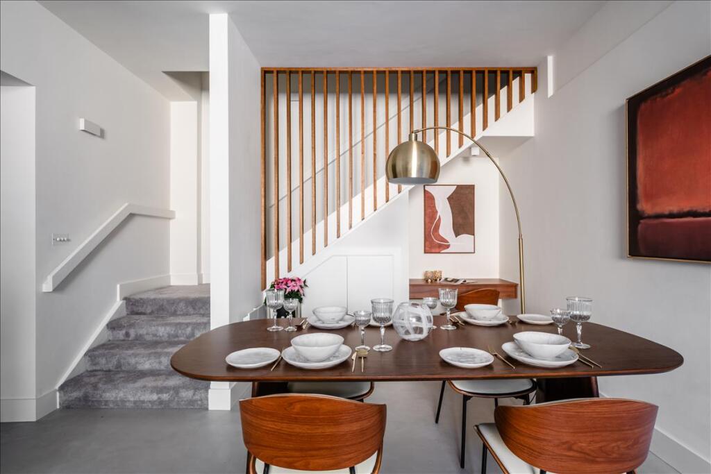 Apartment in London - View 5
