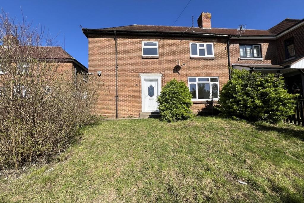 Main image of property: Harleston Road, Portsmouth, Wymering, Hampshire, PO6 3RS