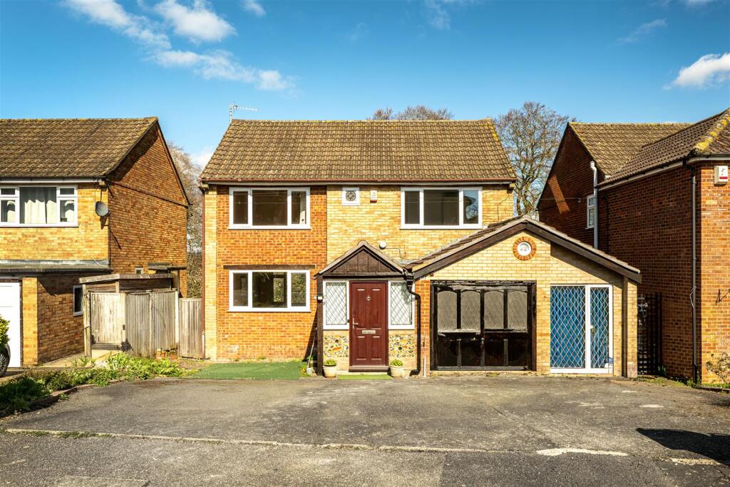 Main image of property: Kingsley Crescent, High Wycombe