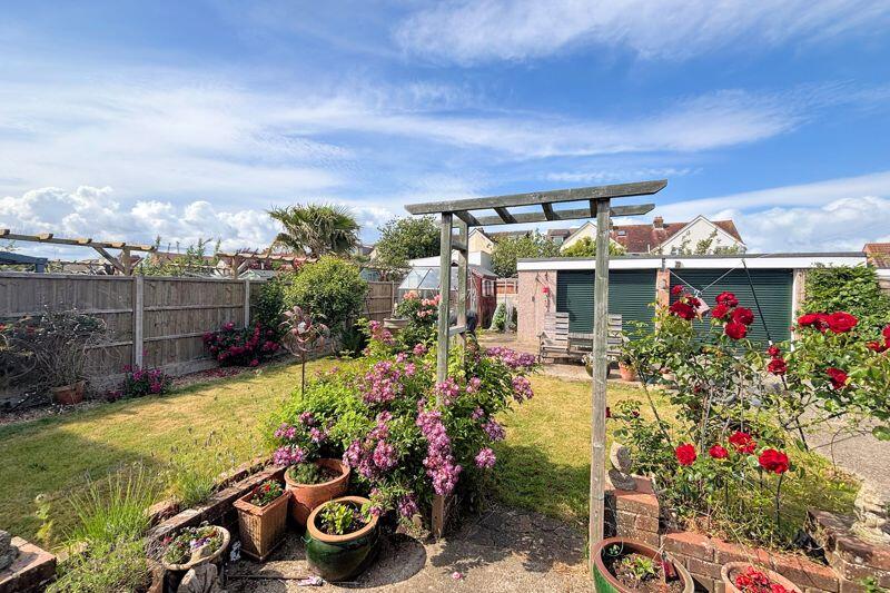House in Gosport, Lee-on-the-Solent - View 3