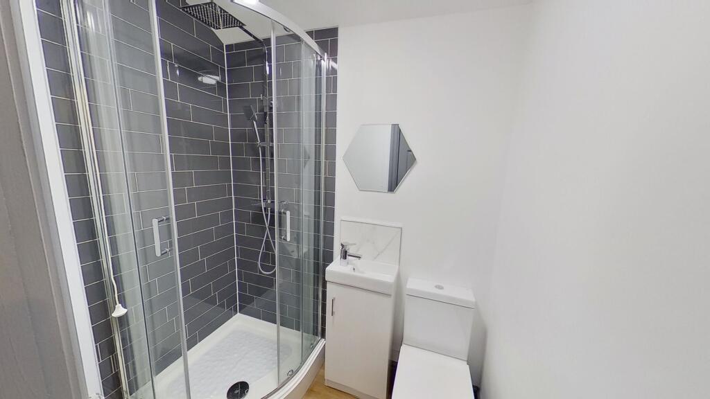 1 bedroom house of multiple occupation for rent