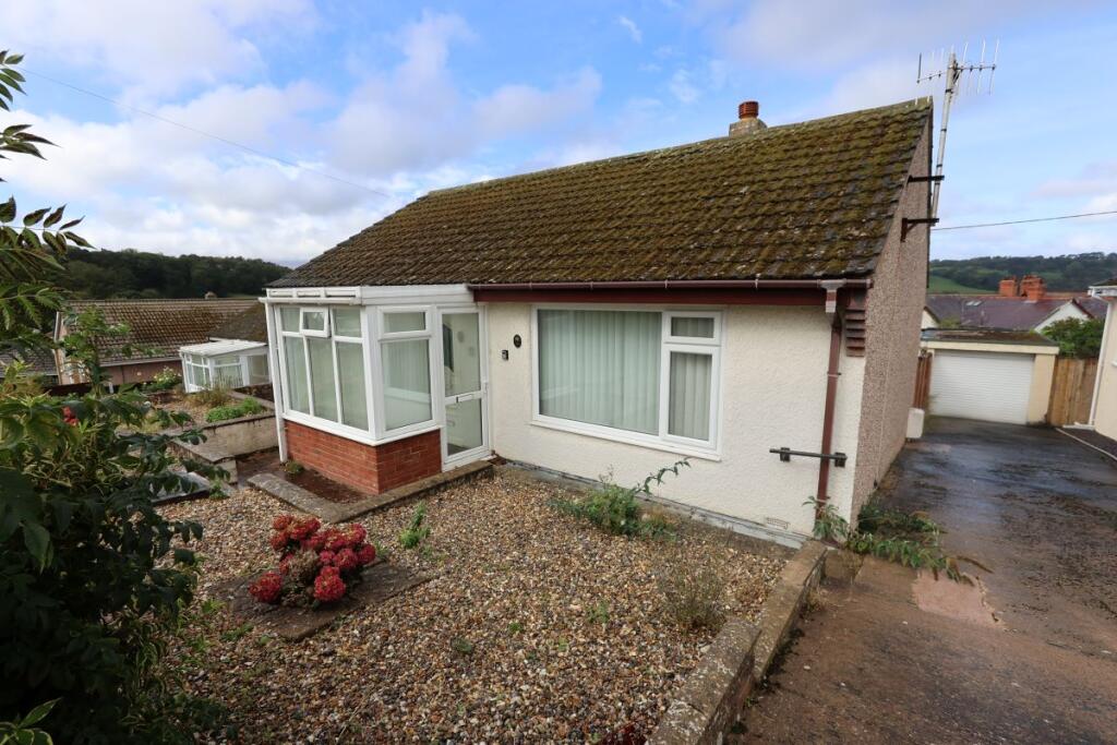 2-bed detached on 4 Glan Y Mor, Glan Conwy, Colwyn Bay, Conwy, LL28 5TA, £125,000