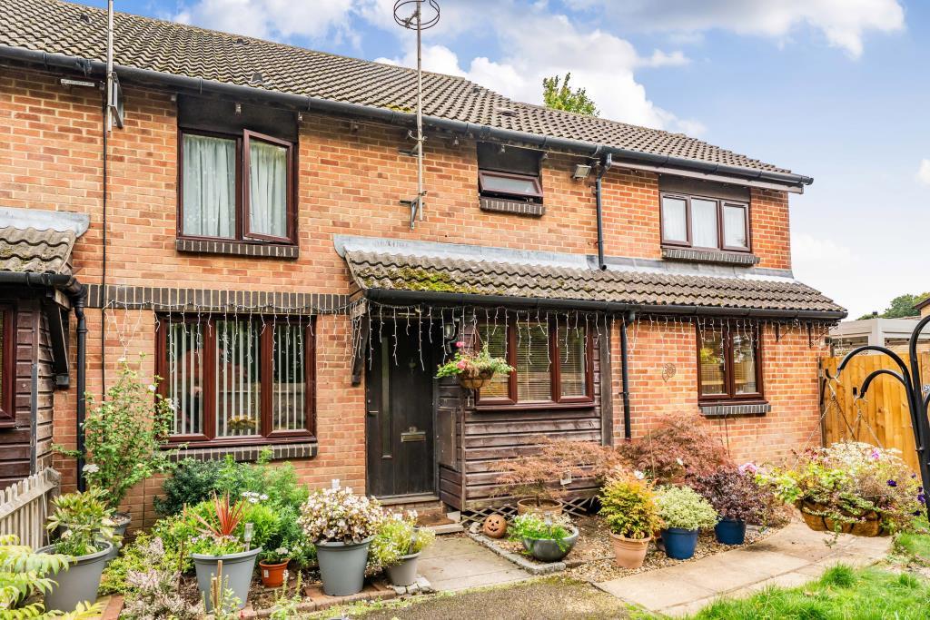 Main image of property: Basingstoke, Hampshire, RG21