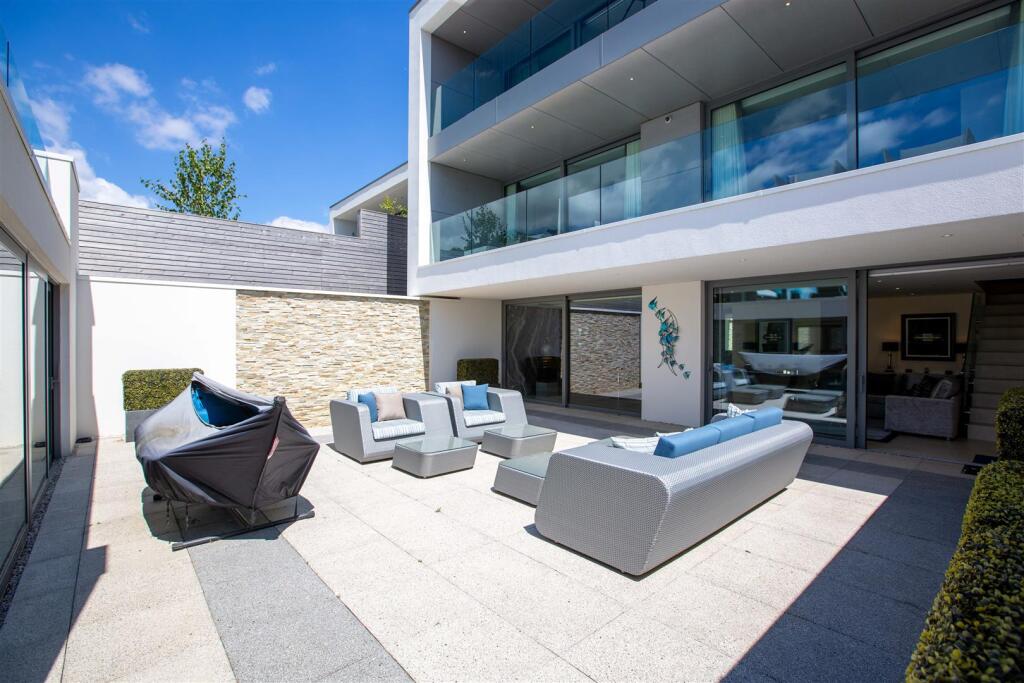 Additional image 11 of Blake Hill Crescent, Lilliput